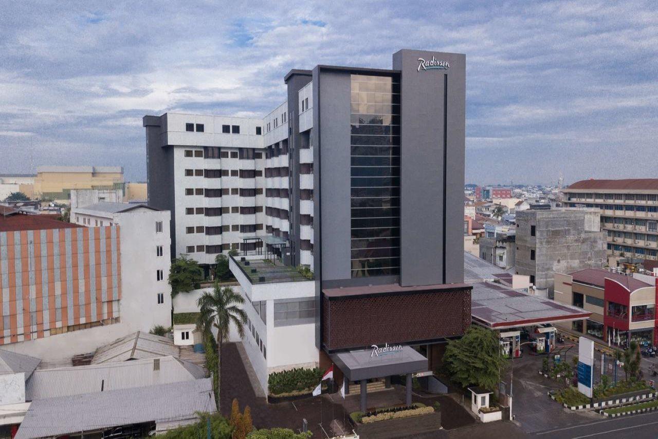 Aiho Hotel Медан Экстерьер фото