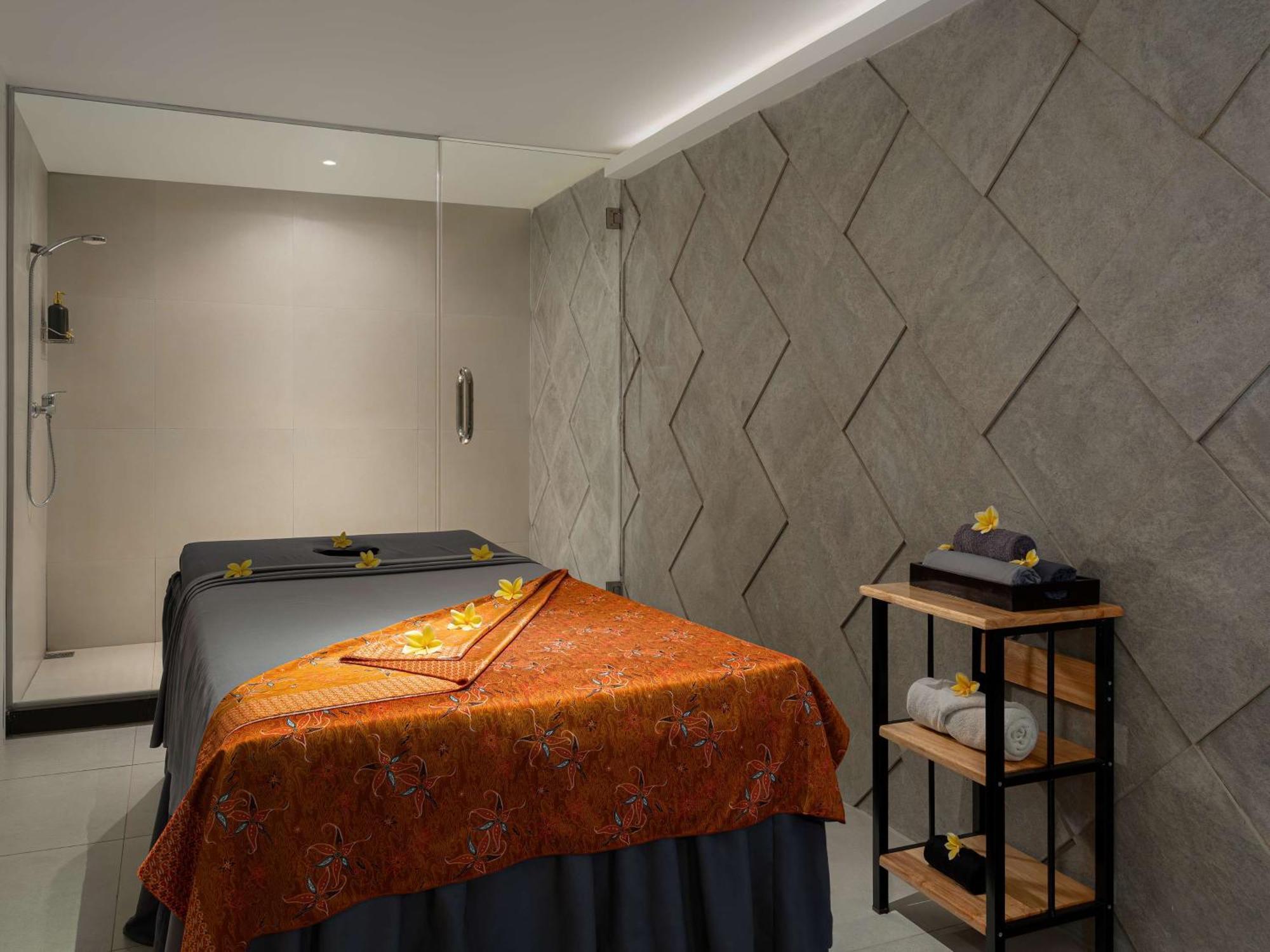 Aiho Hotel Медан Экстерьер фото